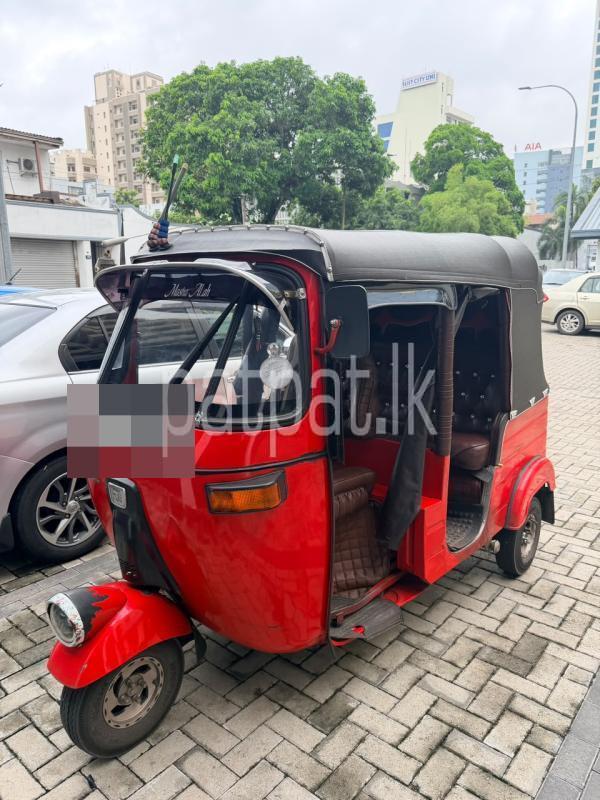 Bajaj 2 stroke 2006 - භාවිතා කරන ලද ත්‍රිරෝද රථය sale in Sri Lanka - patpat.lk