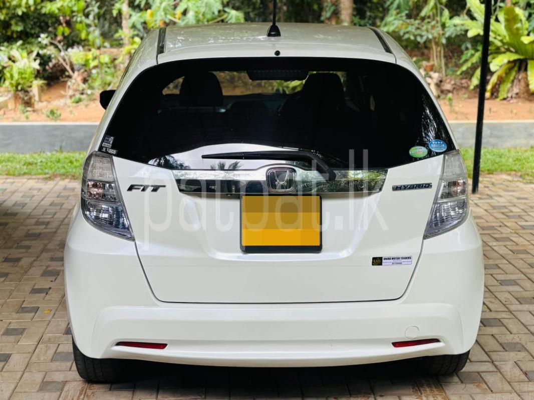 Advertisement image 3