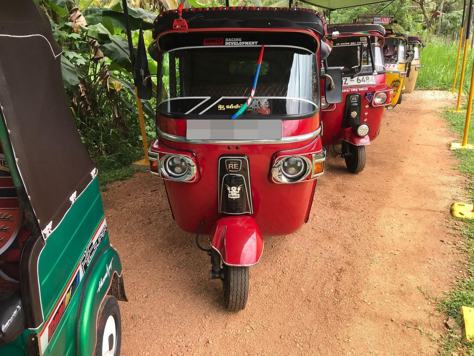Bajaj Three Wheel 2012 - பயன்படுத்தப்பட்டது முச்சக்கர வண்டி sale in Sri Lanka - patpat.lk