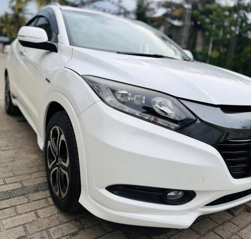 Honda Vezel 2014 - மறுசீரமைக்கப்பட்டது SUV sale in Sri Lanka - patpat.lk