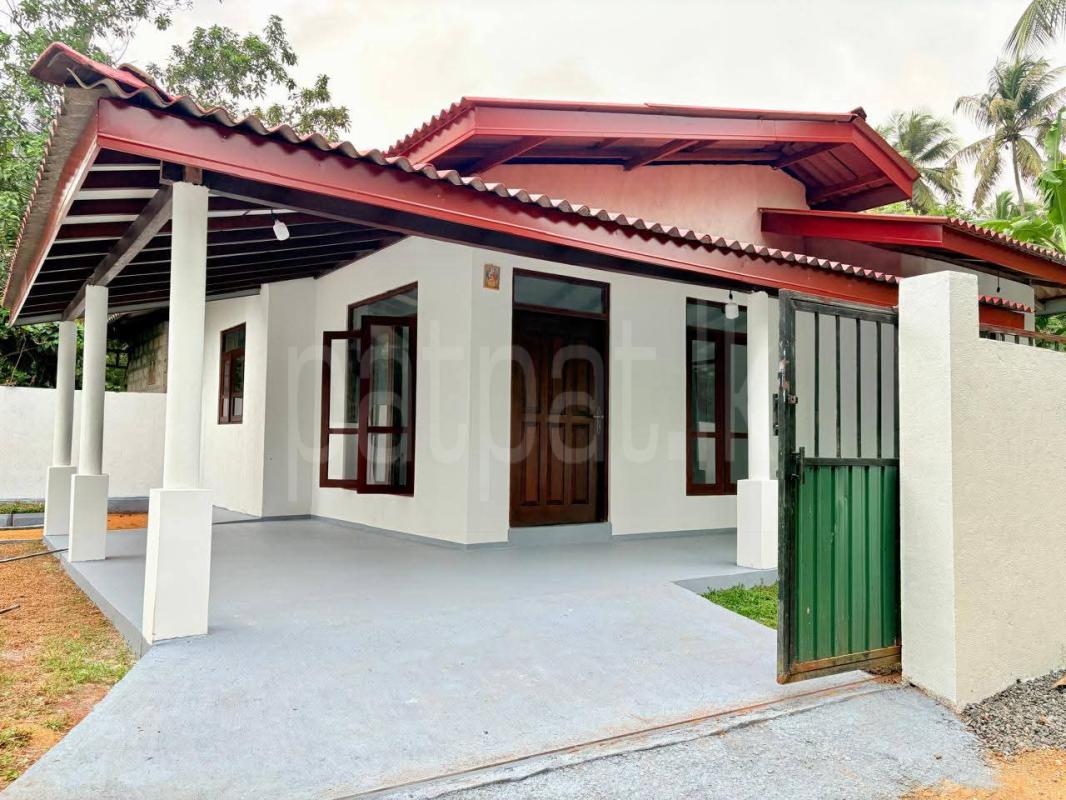 House for Sale in Naranwala