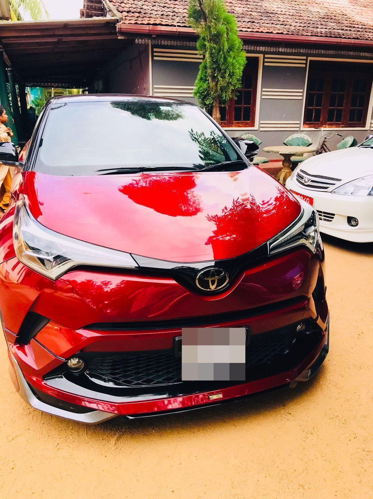 Toyota CHR 2018 ads-image-1