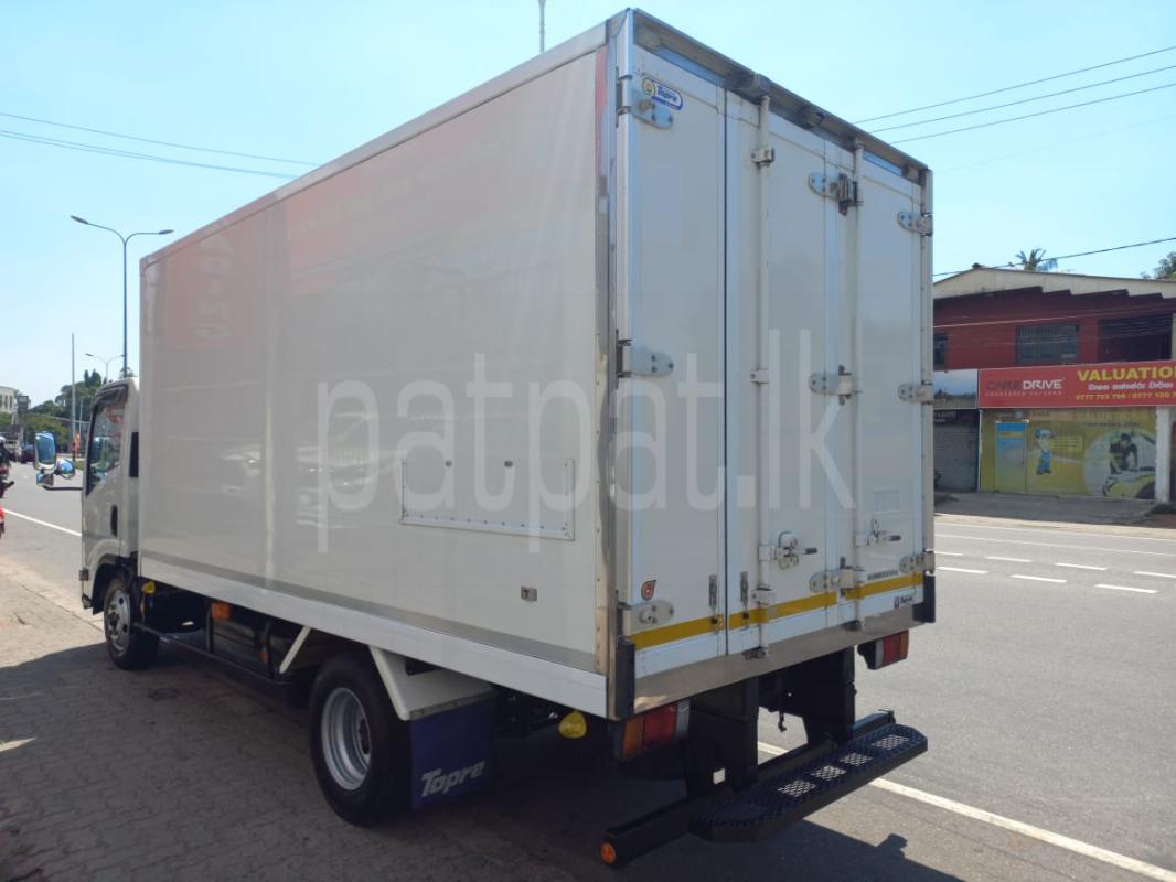 Isuzu Freezer 2019 - மறுசீரமைக்கப்பட்டது டிரக் sale in Sri Lanka - patpat.lk
