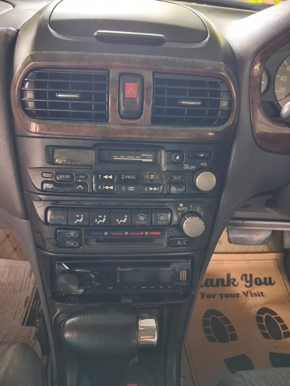 Nissan FB 15 2000 - பயன்படுத்தப்பட்டது கார் sale in Sri Lanka - patpat.lk