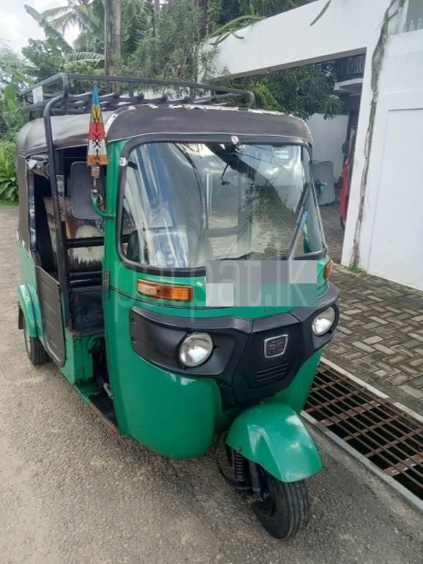 Bajaj 4 stroke 2016 - භාවිතා කරන ලද ත්‍රිරෝද රථය sale in Sri Lanka - patpat.lk
