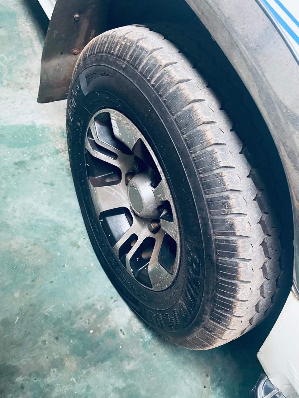 Nissan Caravan 1993 - Used Van sale in Sri Lanka - patpat.lk