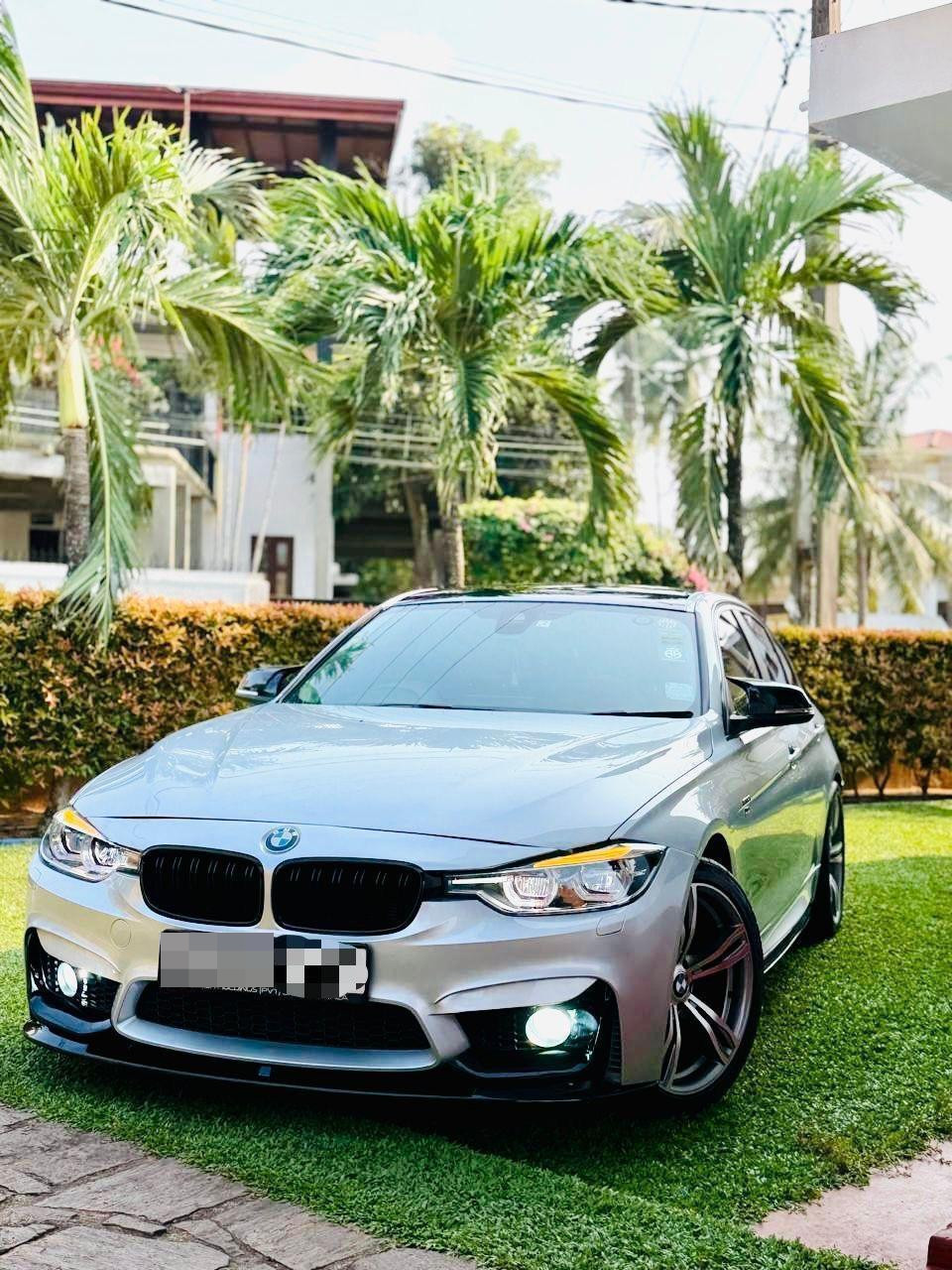 BMW 318i 2017 ads-image-1