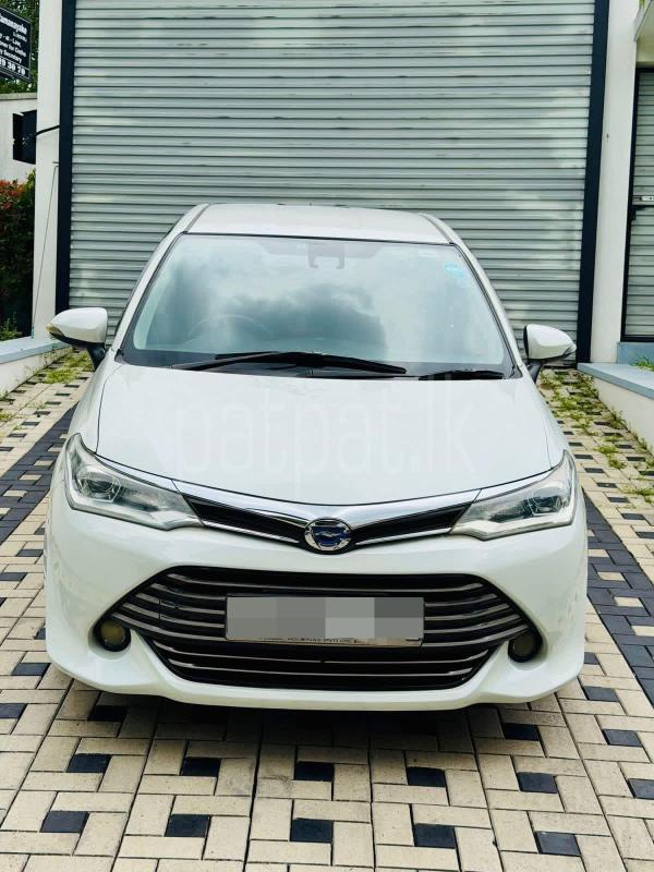 Toyota Axio 2015 - பயன்படுத்தப்பட்டது கார் sale in Sri Lanka - patpat.lk