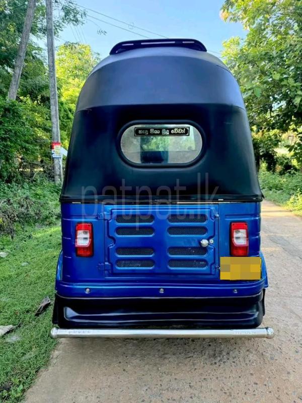 Bajaj Three Wheel 2013 - பயன்படுத்தப்பட்டது முச்சக்கர வண்டி sale in Sri Lanka - patpat.lk