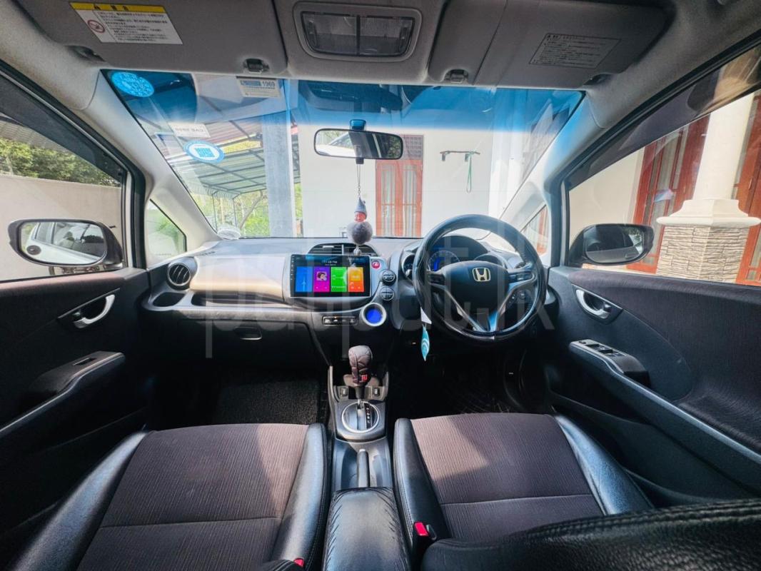 Honda Fit 2013 - பயன்படுத்தப்பட்டது கார் sale in Sri Lanka - patpat.lk