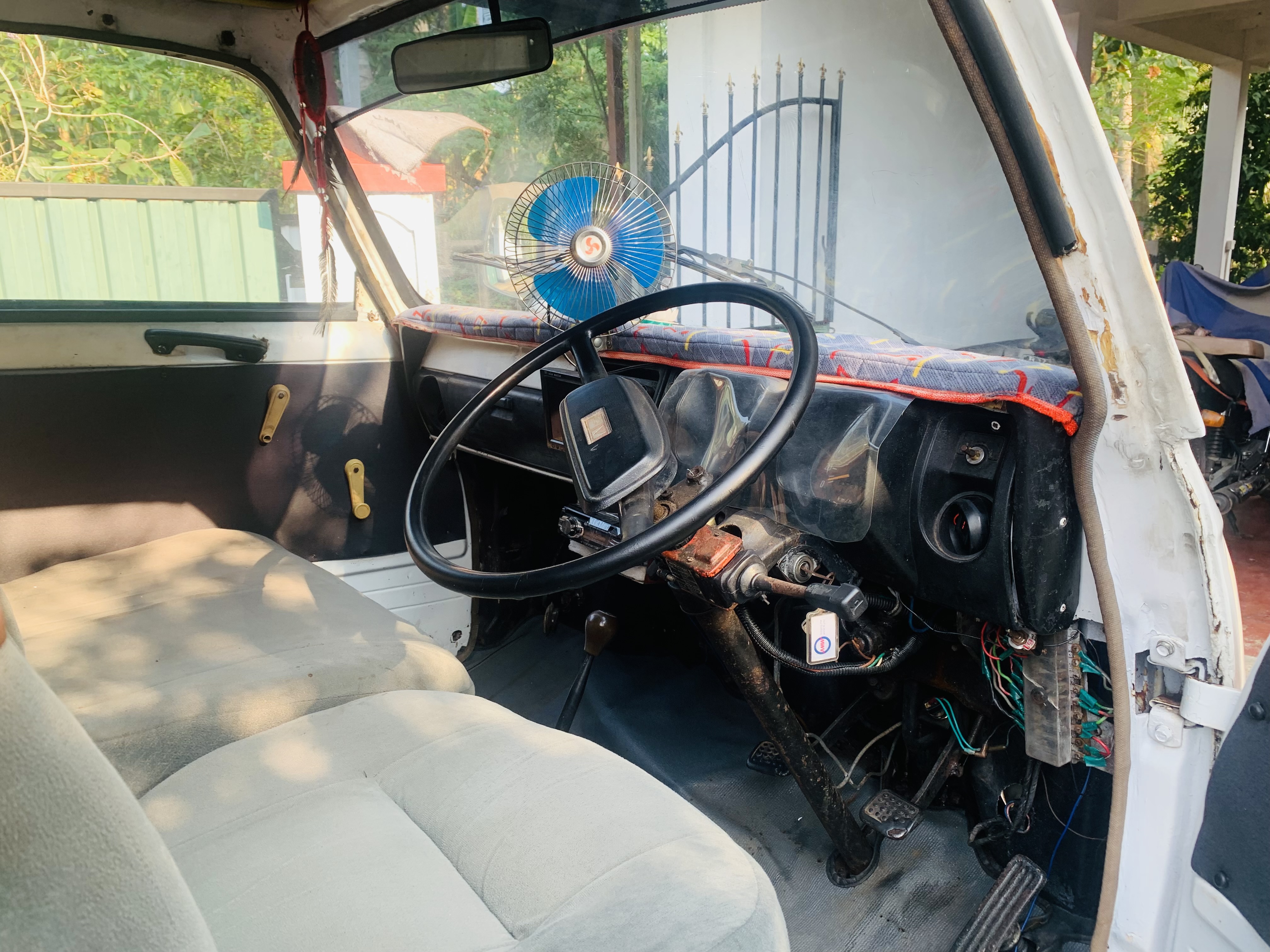 Mitsubishi Delica 1977 - பயன்படுத்தப்பட்டது பல்நோக்கு sale in Sri Lanka - patpat.lk