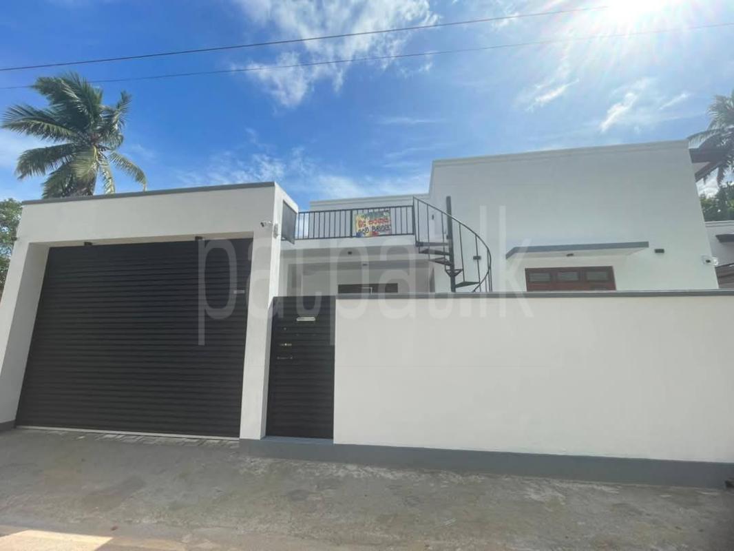 House for Sale in Athurugiriya ads-image-1