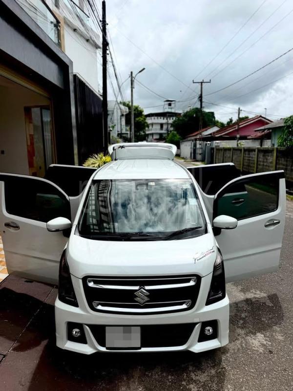 Suzuki Wagon R 2018 - பயன்படுத்தப்பட்டது கார் sale in Sri Lanka - patpat.lk