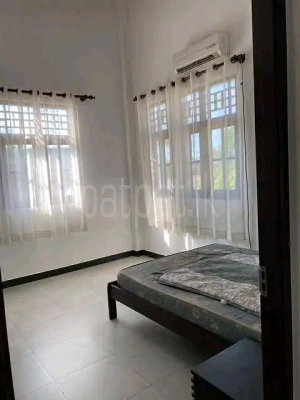 House for Sale in Talawatugoda