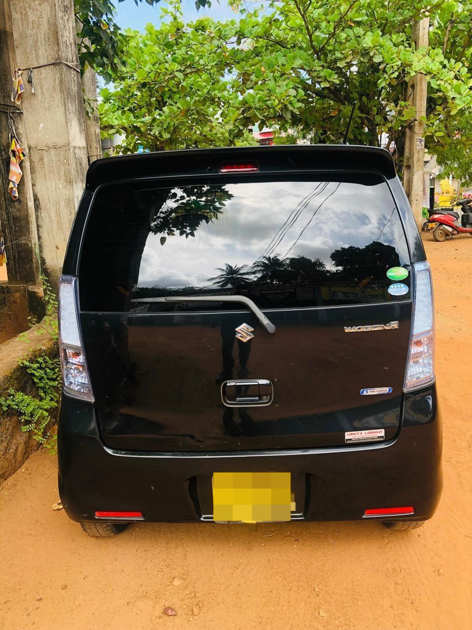 Suzuki Wagon R 2014 - Reconditioned Car sale in Sri Lanka - patpat.lk