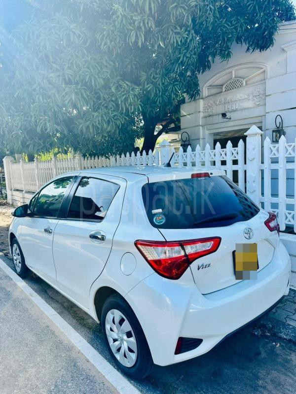 Toyota Vitz 2019 - பயன்படுத்தப்பட்டது கார் sale in Sri Lanka - patpat.lk