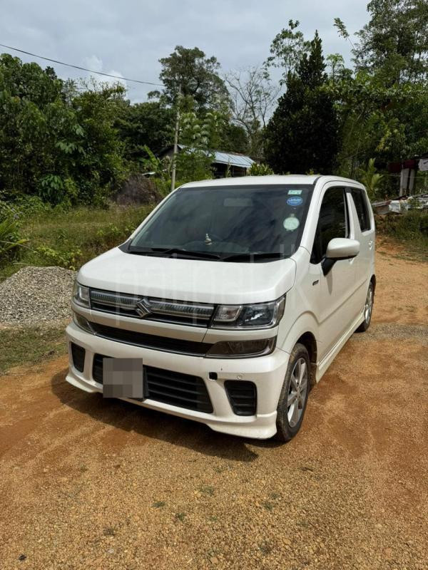 Suzuki Wagon R 2017 - பயன்படுத்தப்பட்டது கார் sale in Sri Lanka - patpat.lk