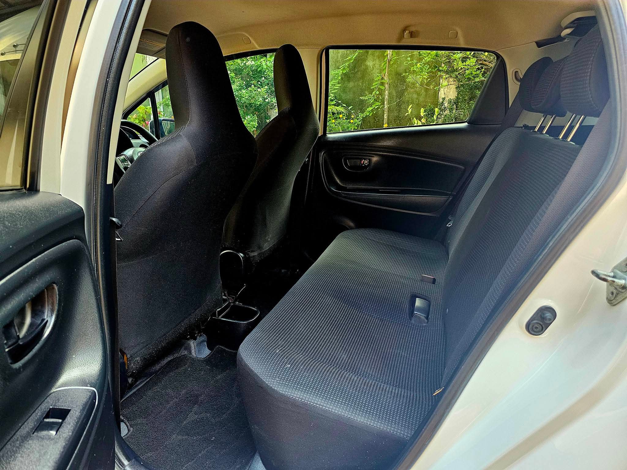 Toyota Vitz 2017 - Used Car sale in Sri Lanka - patpat.lk