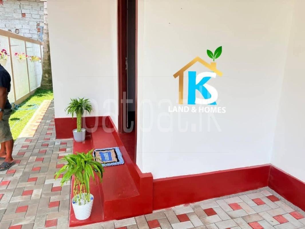 House for Sale in Naranwala