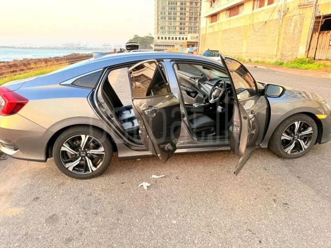 Advertisement image 4