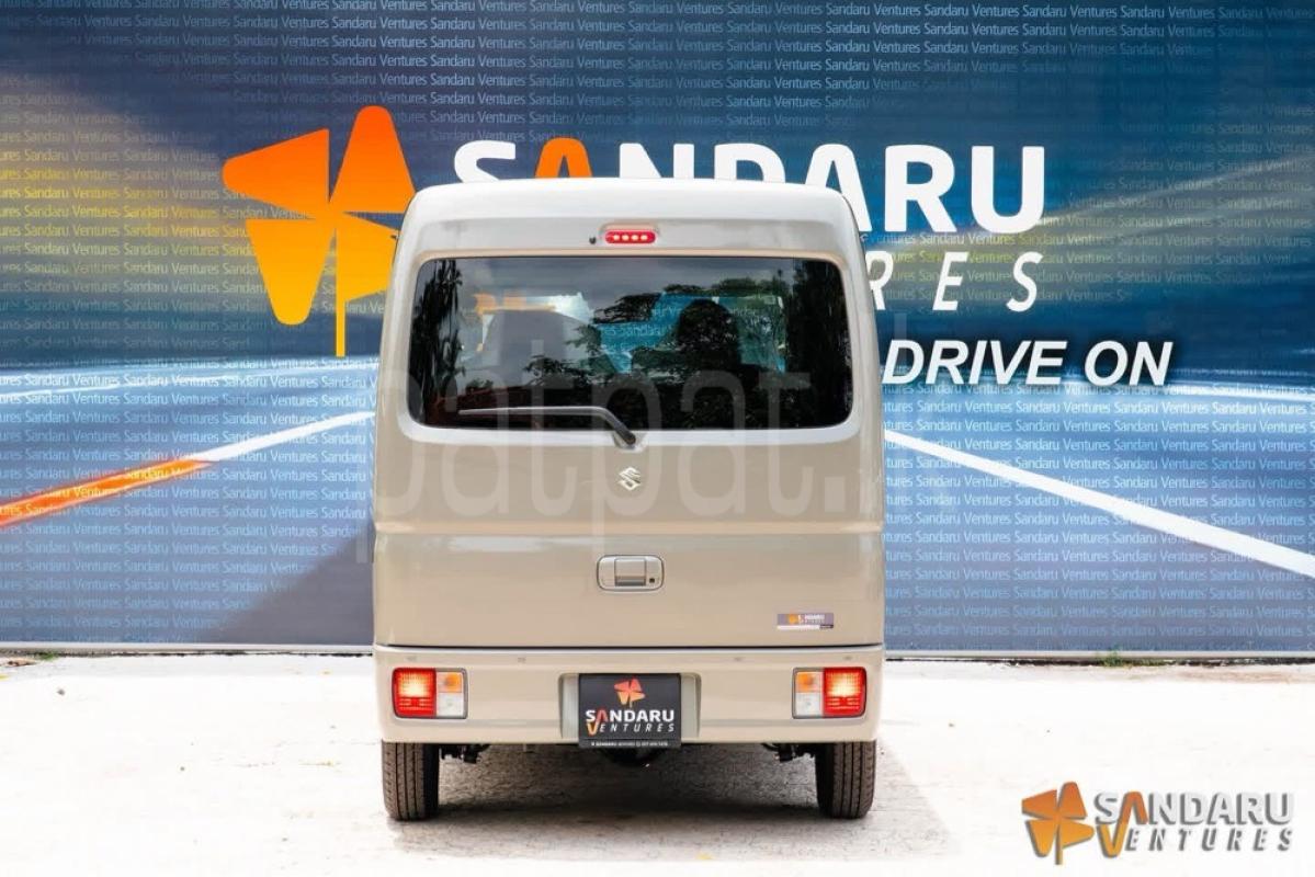 Advertisement image 5