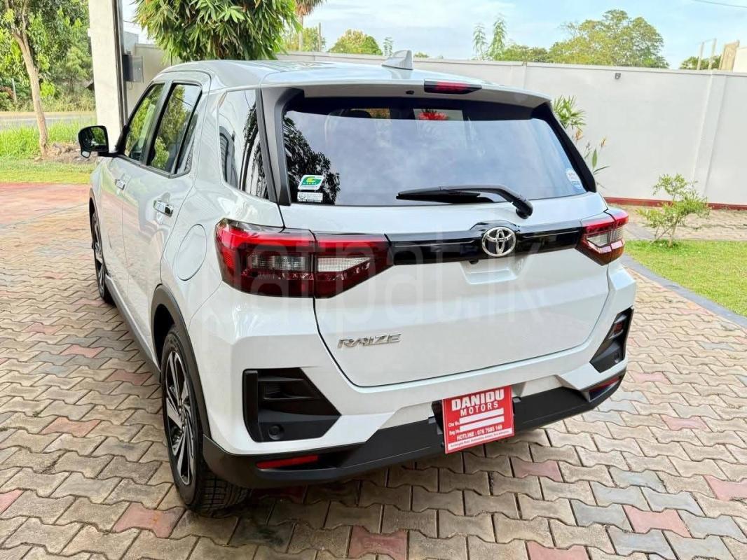 Advertisement image 4