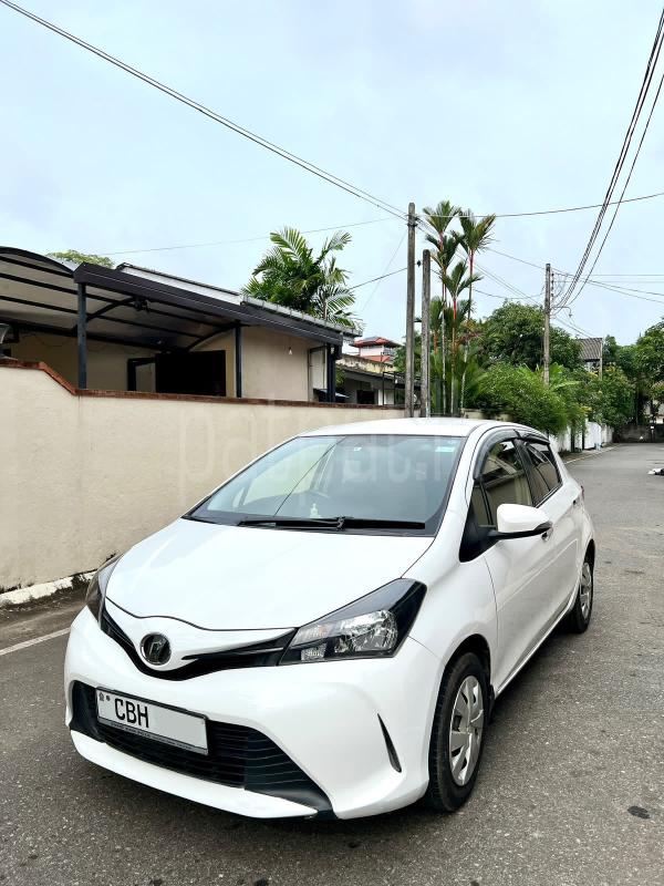 Toyota Vitz 2016 - භාවිතා කරන ලද කාර් sale in Sri Lanka - patpat.lk