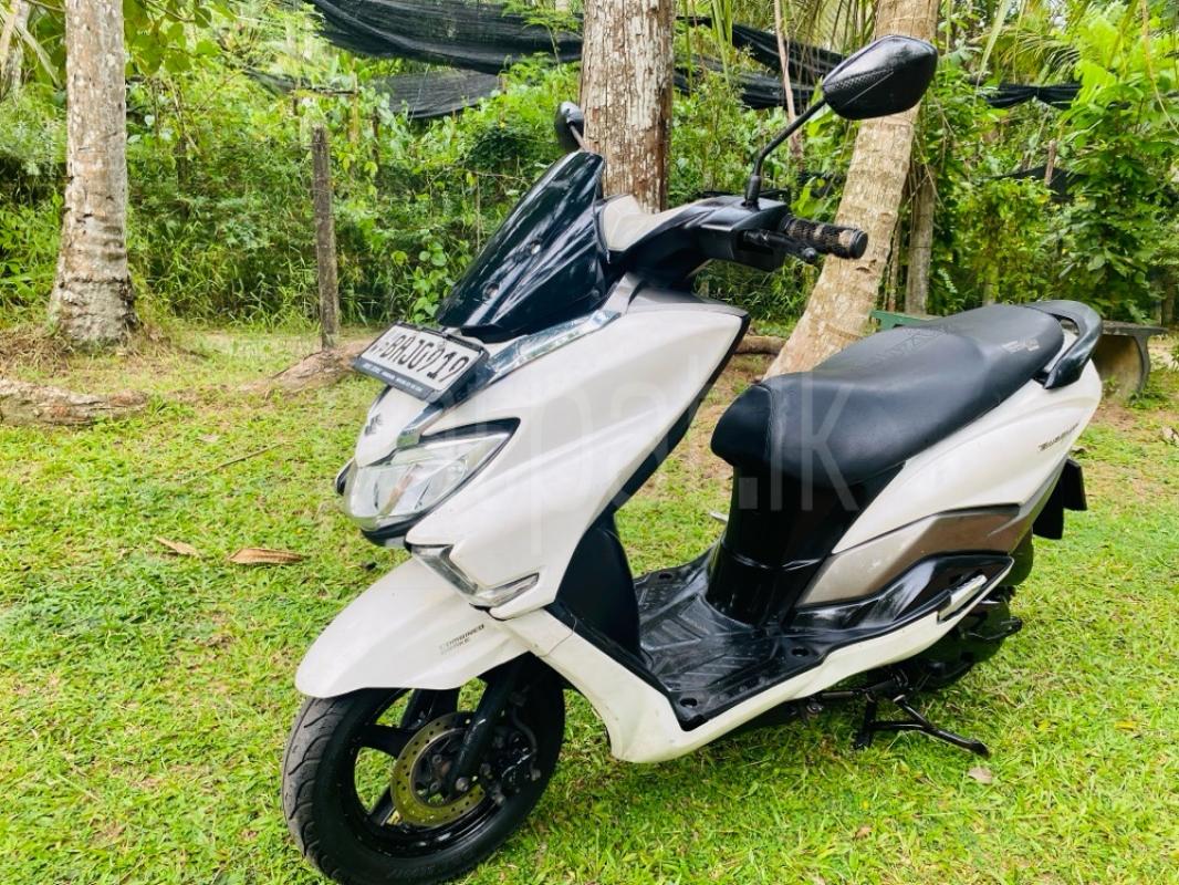 Advertisement image 4