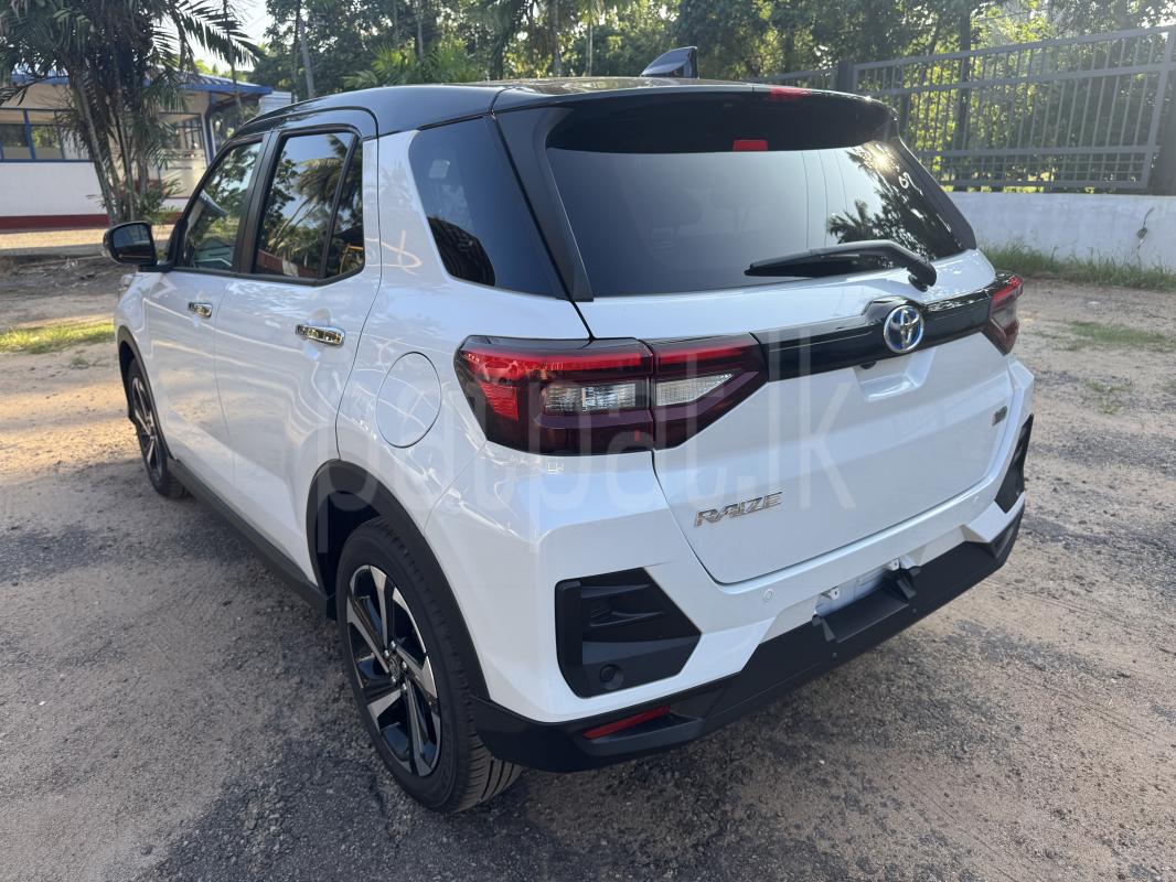 Advertisement image 4