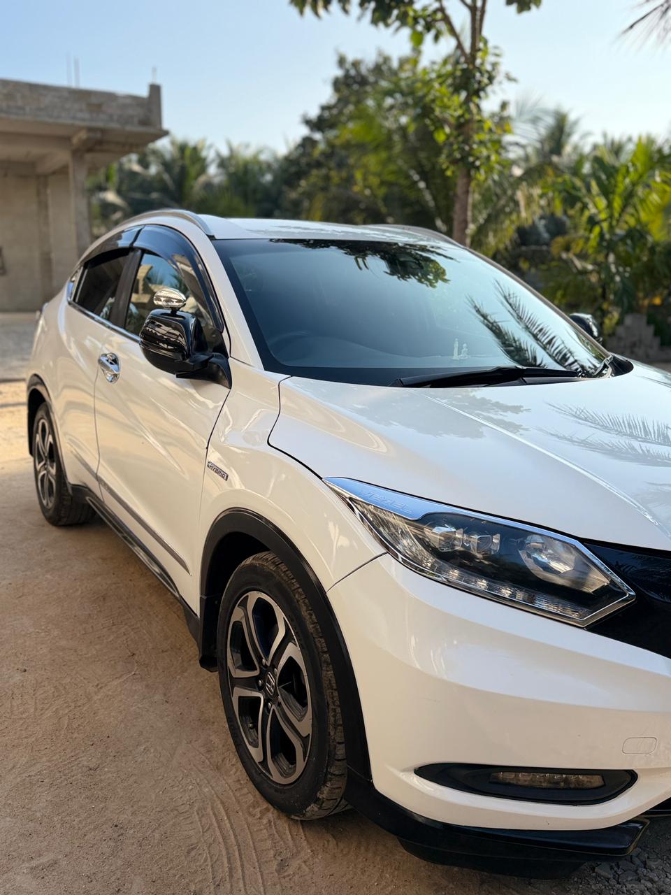 Honda Vezel 2014 - Used SUV sale in Sri Lanka - patpat.lk