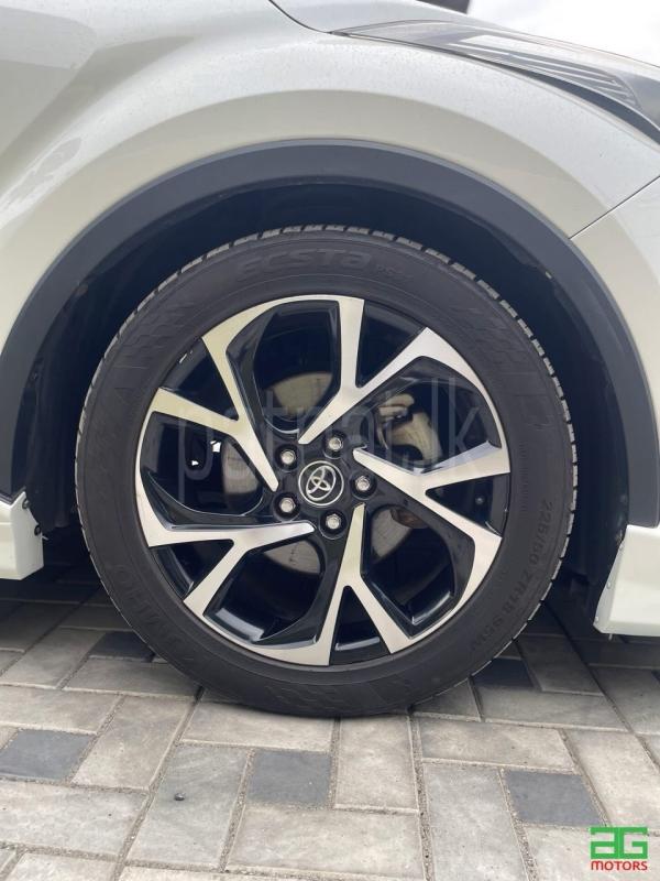 Advertisement image 6