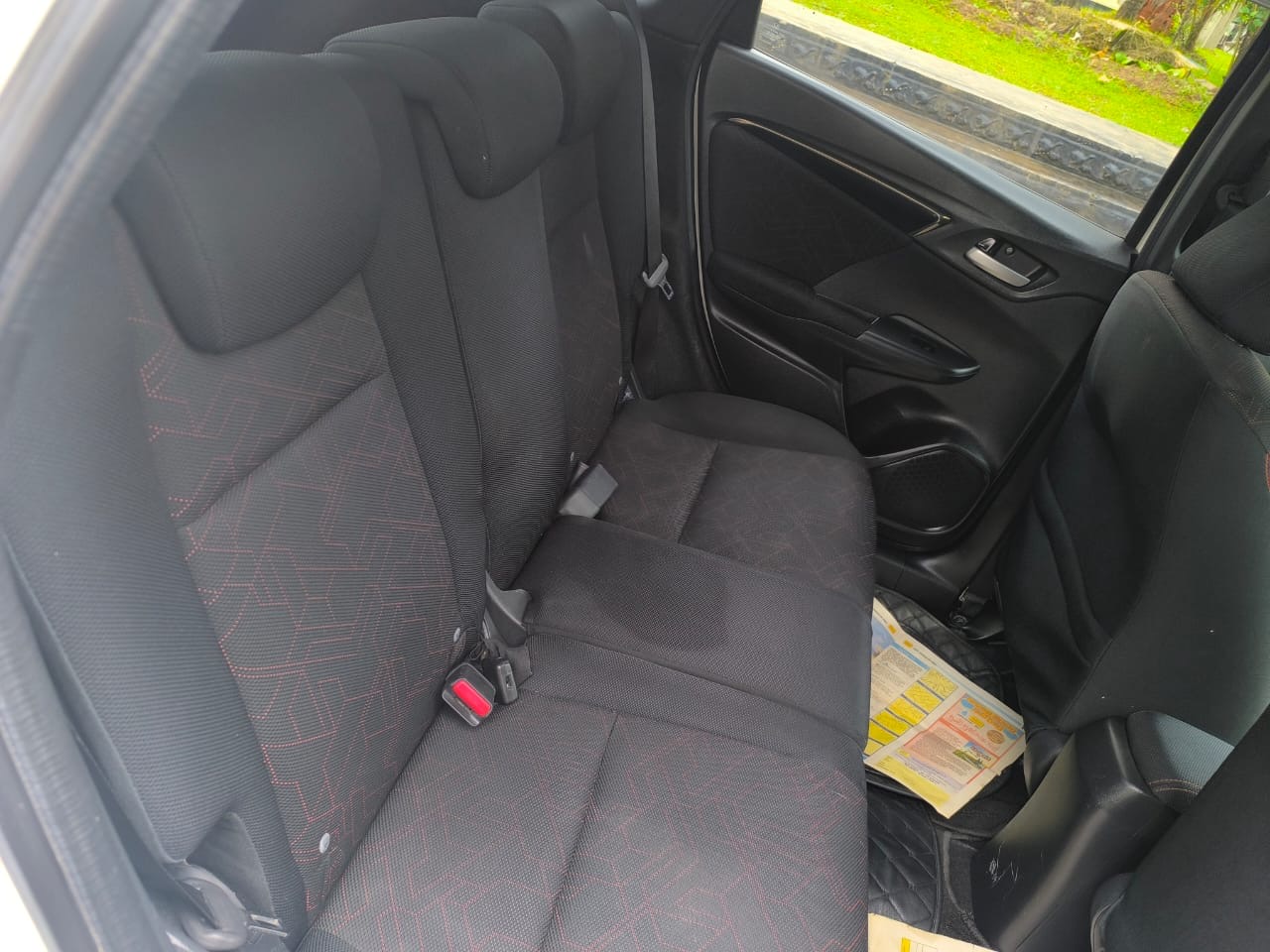 Toyota Vitz 2016 - Used Car sale in Sri Lanka - patpat.lk