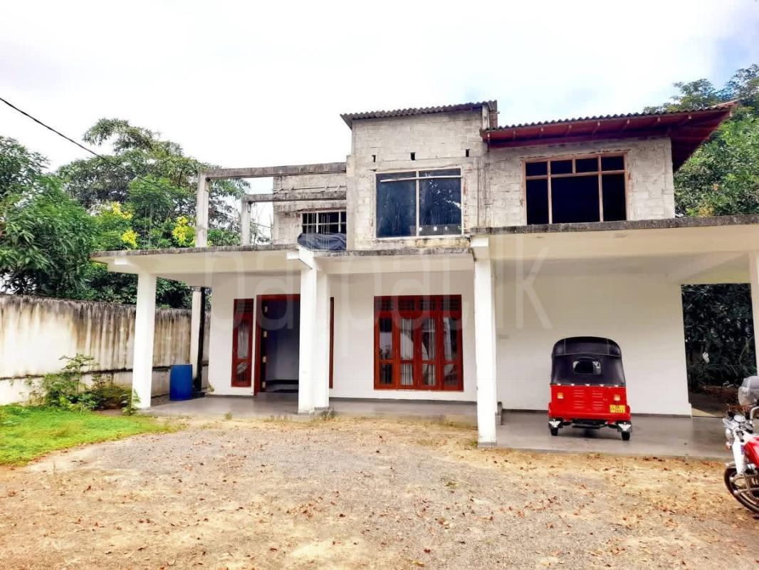 House for Sale in Pelawatta