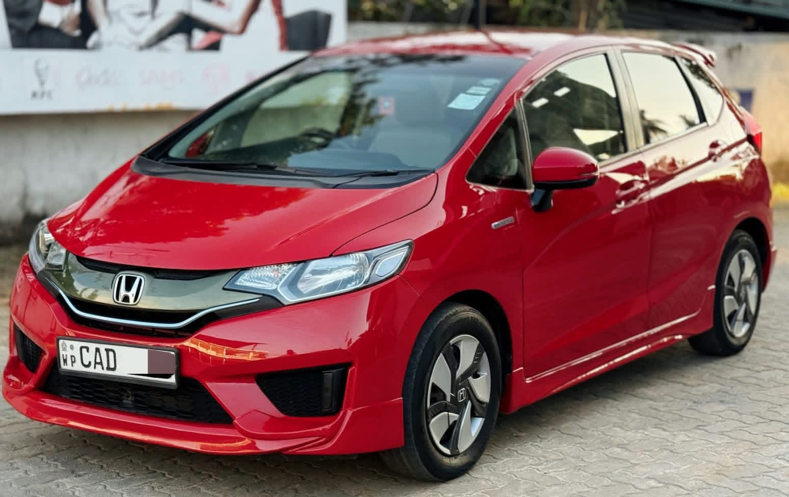 Honda Fit 2014 - භාවිතා කරන ලද කාර් sale in Sri Lanka - patpat.lk
