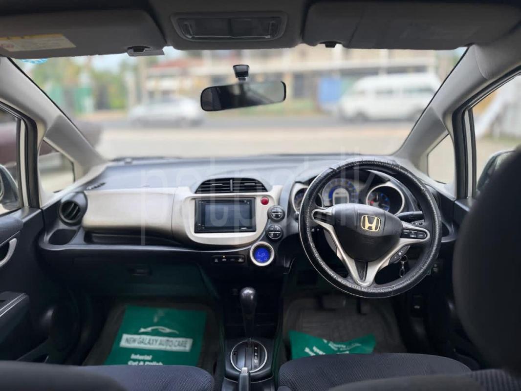 Advertisement image 5