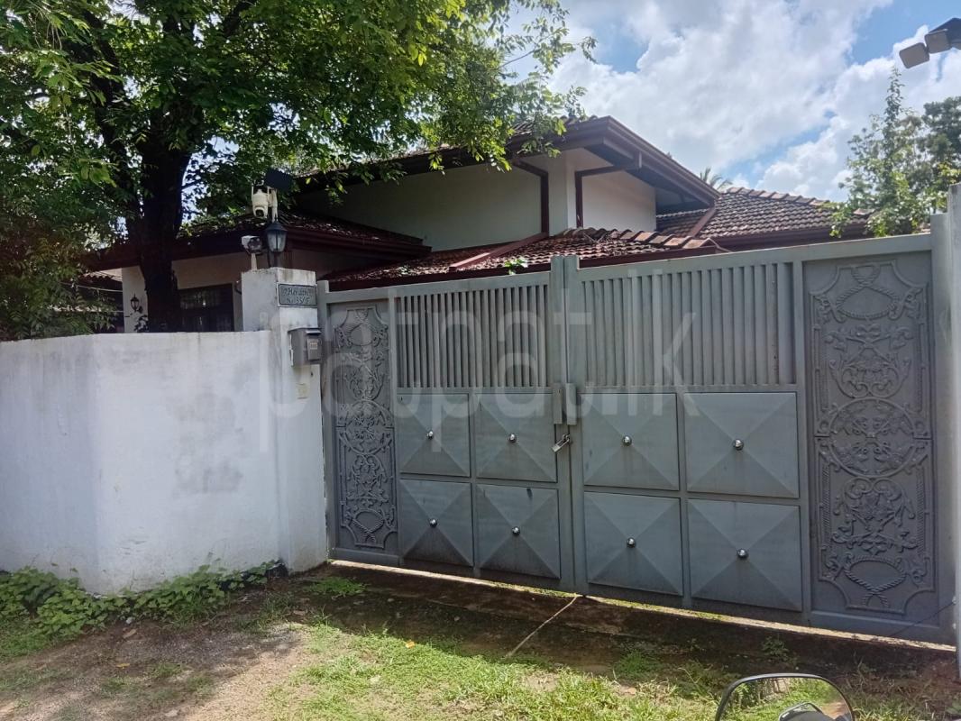 House for Sale in Ja-Ela ads-image-1