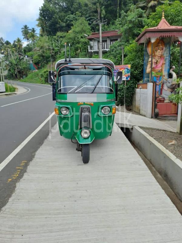 Bajaj Three Wheel 2011 - பயன்படுத்தப்பட்டது முச்சக்கர வண்டி sale in Sri Lanka - patpat.lk