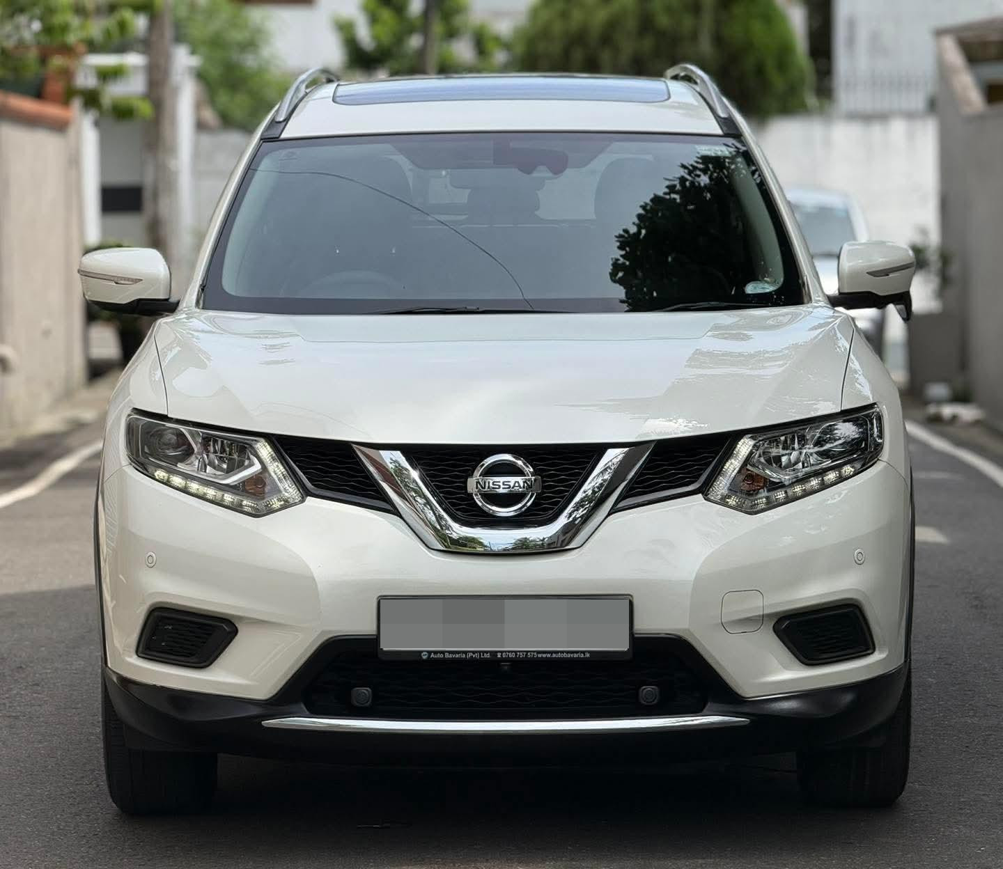 Nissan X Trail 2015 - Used SUV sale in Sri Lanka - patpat.lk