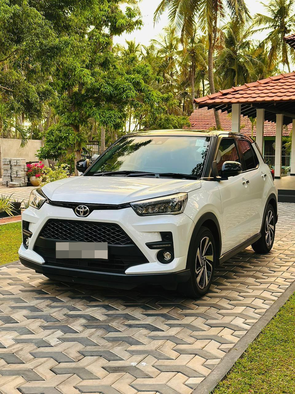 Toyota Raize 2020 - பயன்படுத்தப்பட்டது SUV sale in Sri Lanka - patpat.lk