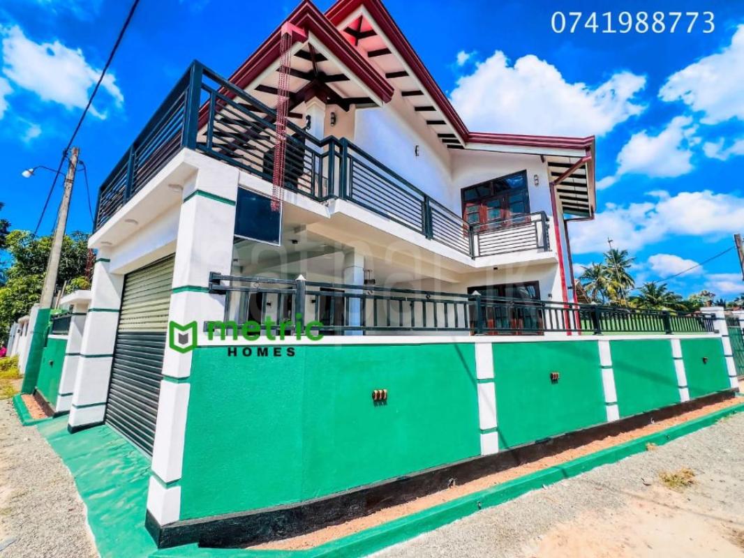 Advertisement image 4