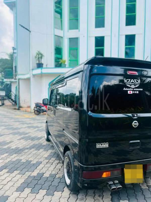 Nissan NV100 2017 - Used Van sale in Sri Lanka - patpat.lk