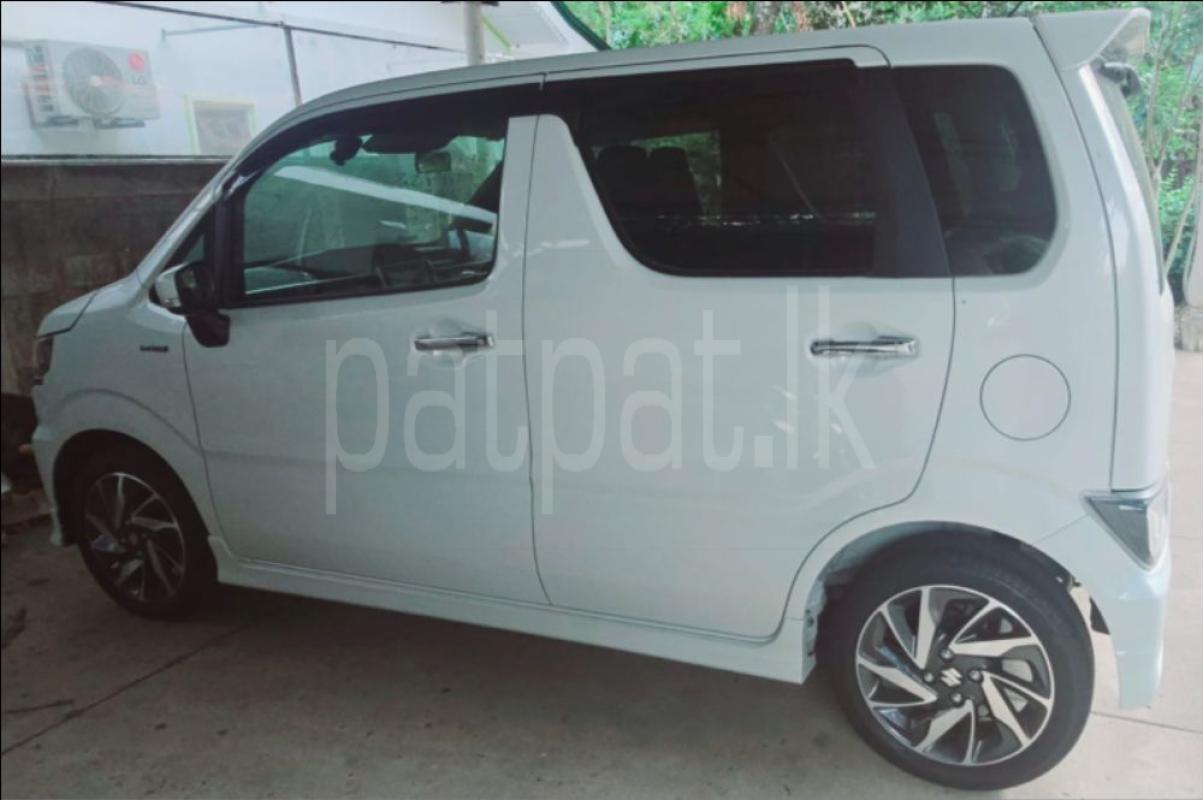 Advertisement image 4