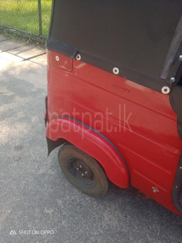 Bajaj Three Wheel 2018 - Used Three wheeler sale in Sri Lanka - patpat.lk