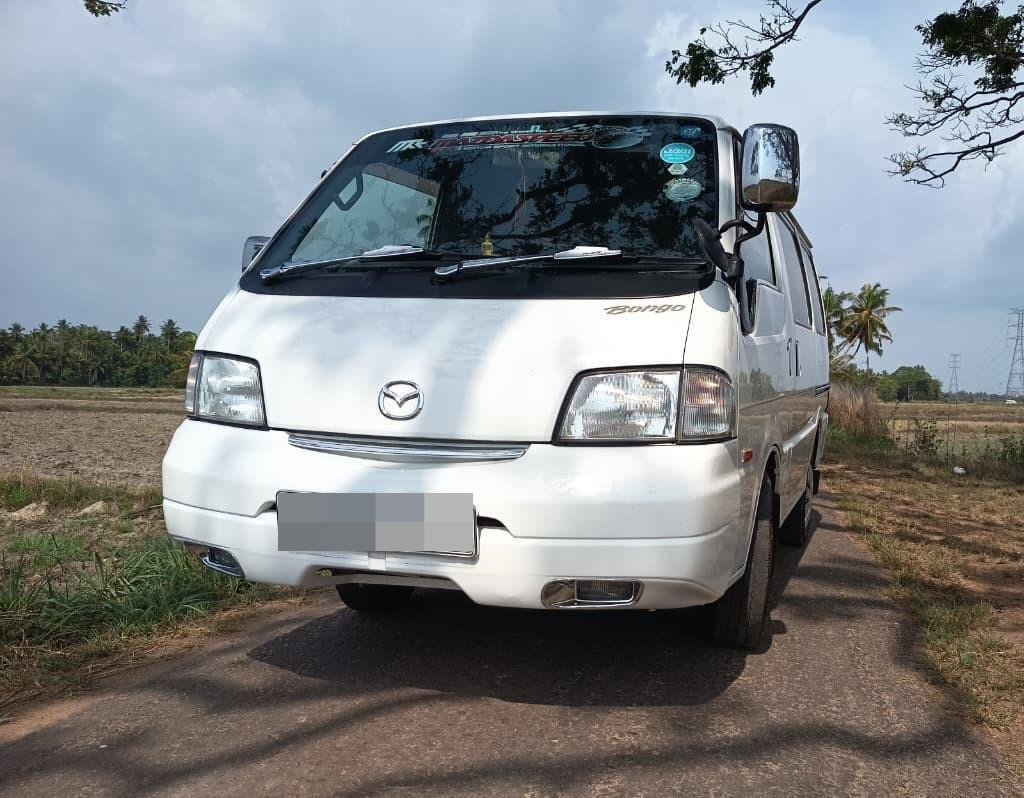 Mazda Bongo 2011 - Used Van sale in Sri Lanka - patpat.lk