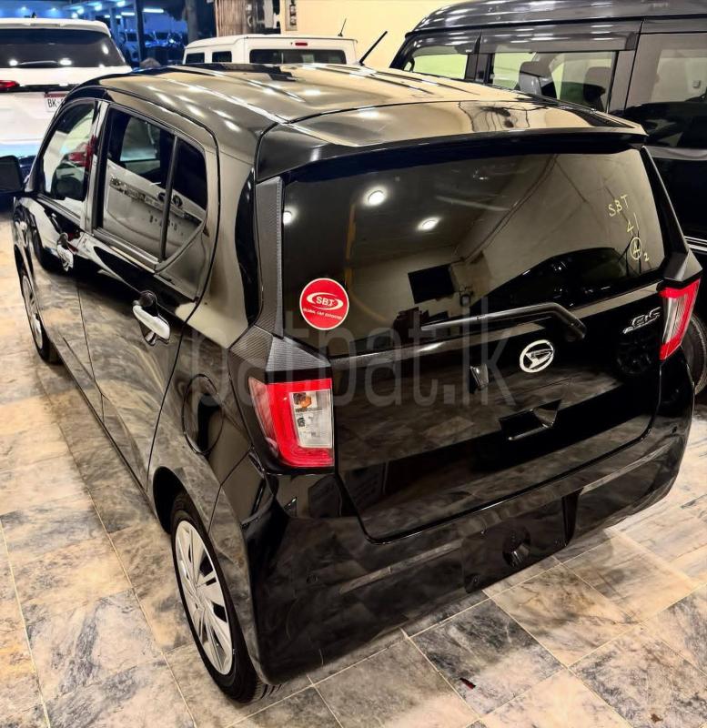 Advertisement image 4