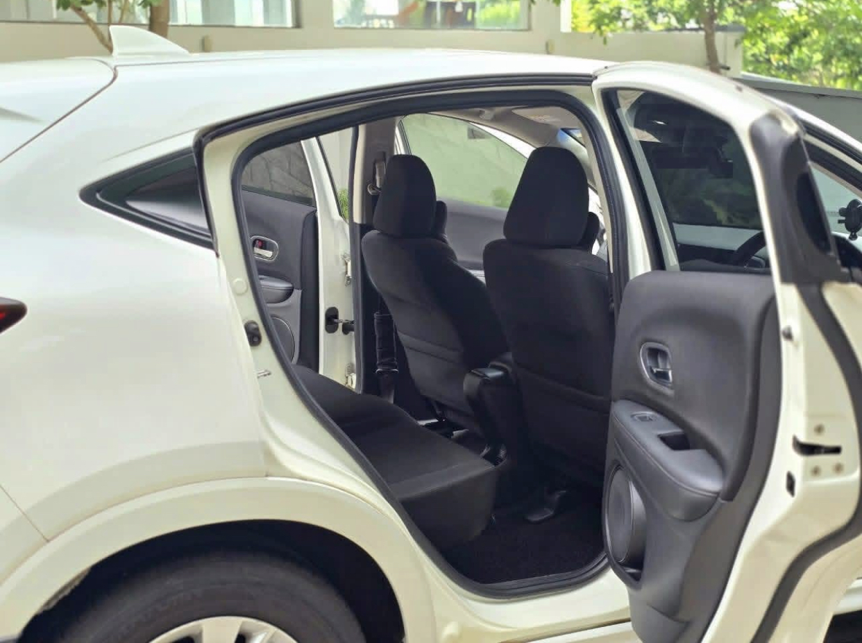 Honda Vezel 2014 - Used SUV sale in Sri Lanka - patpat.lk