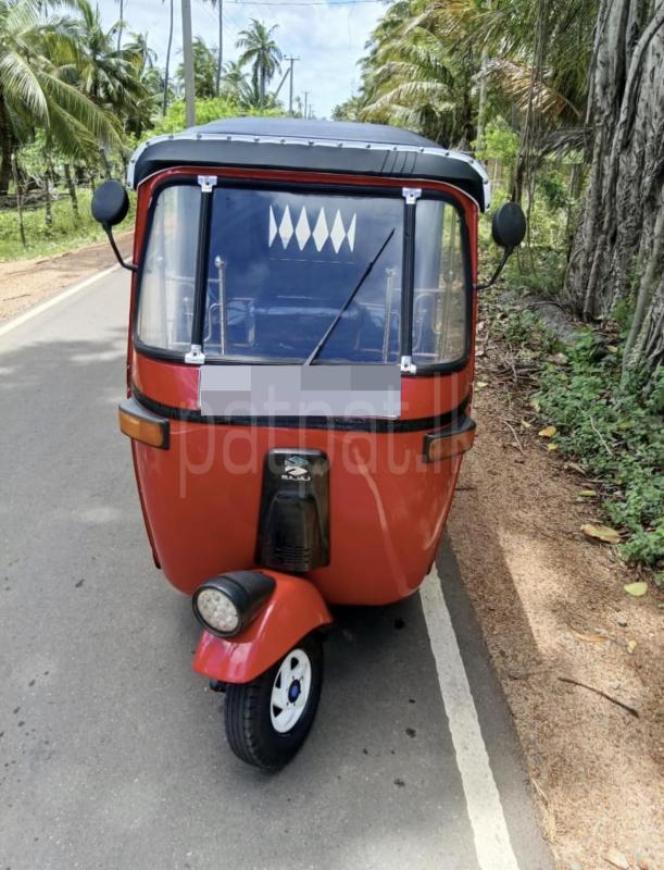 Bajaj Three Wheel 2006 - பயன்படுத்தப்பட்டது முச்சக்கர வண்டி sale in Sri Lanka - patpat.lk