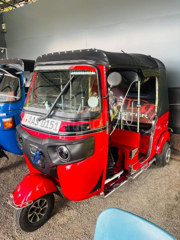 Bajaj Three Wheel 2014 - பயன்படுத்தப்பட்டது முச்சக்கர வண்டி sale in Sri Lanka - patpat.lk