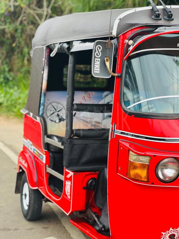 Bajaj 4 stroke 2012 - Used Three wheeler sale in Sri Lanka - patpat.lk
