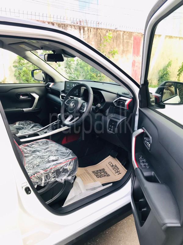 Advertisement image 5